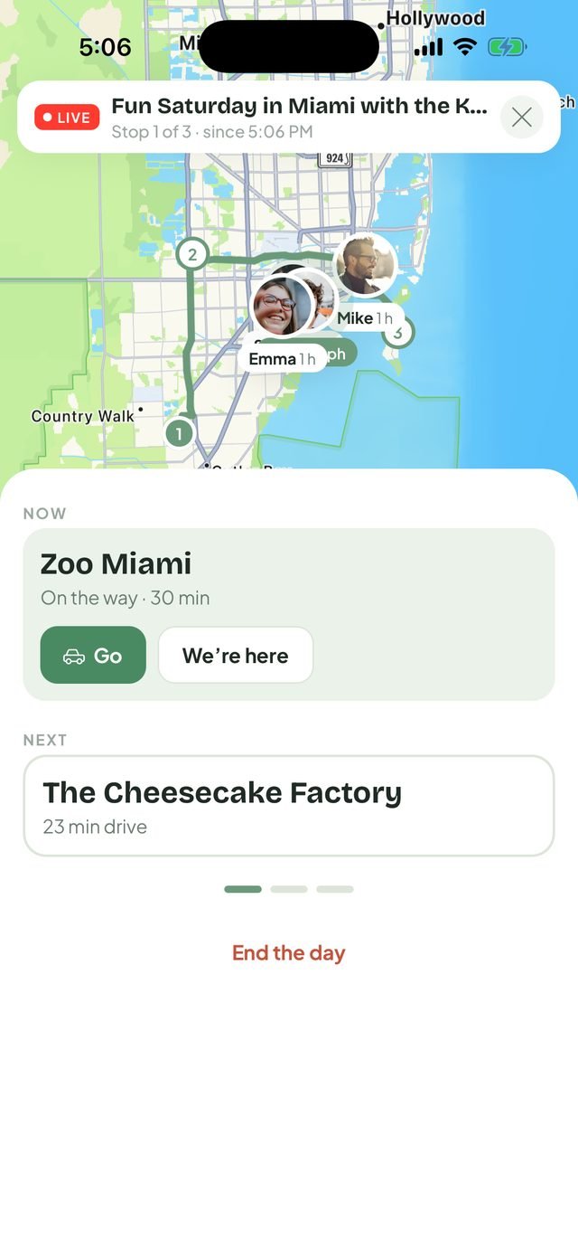 A live plan in FamTrip3: the family on the map, now heading to Zoo Miami, next The Cheesecake Factory